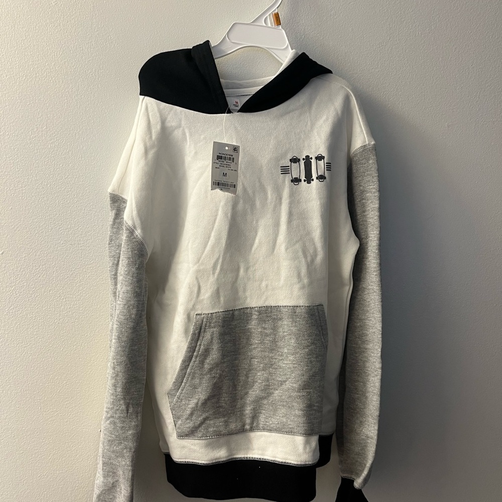 Bundle of 2 sweaters. Boys size medium